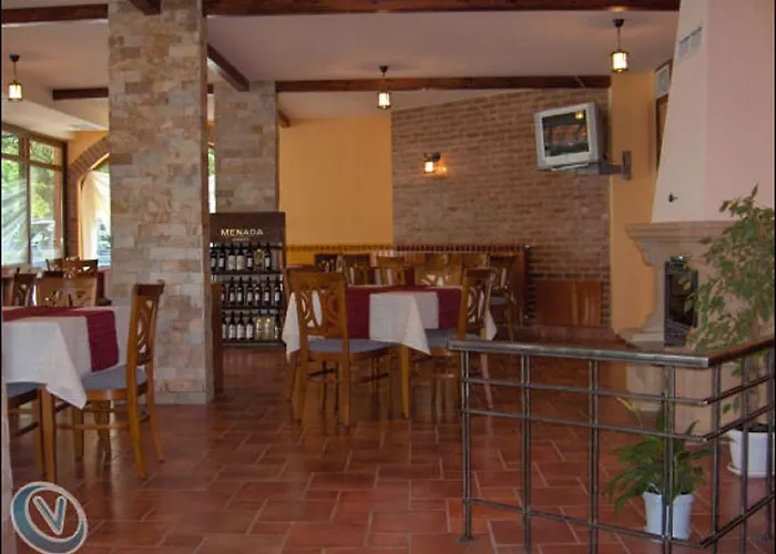 מלון Family Phoenix *