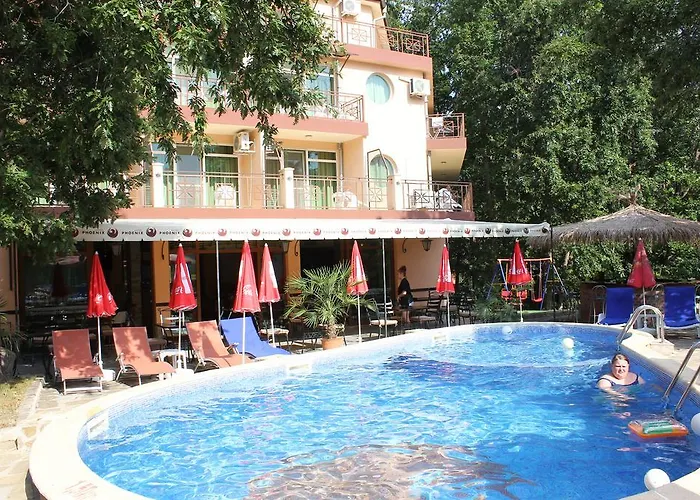 מלון Family Phoenix *