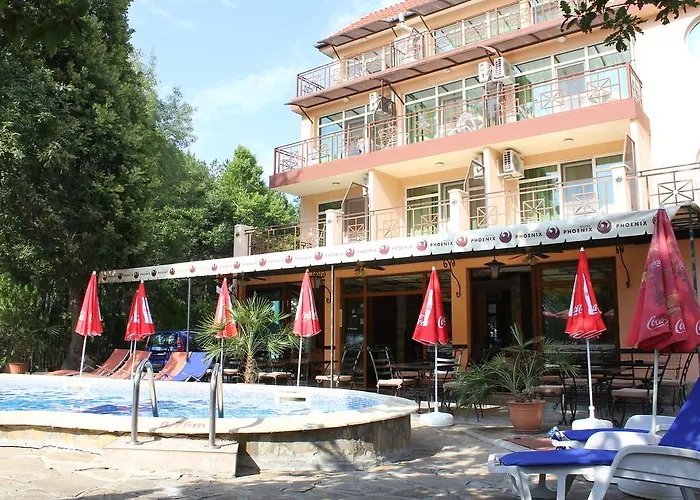 מלון Family Phoenix *