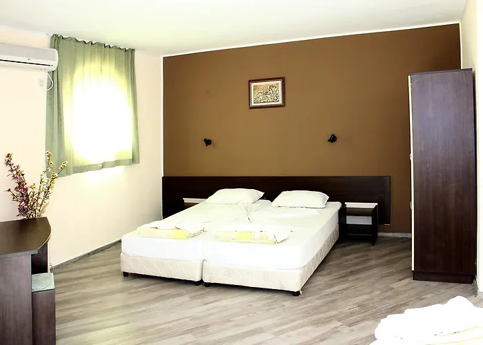 Family Phoenix Kiten (Burgas)